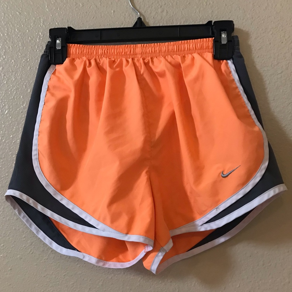 Women’s Nike dry fit running shorts